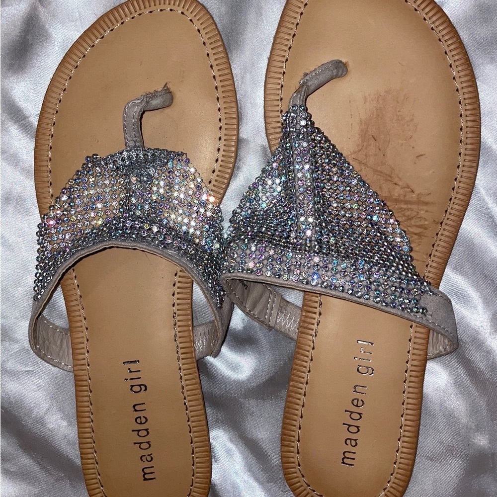 Used sandals